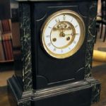 114 7021 TABLE CLOCK